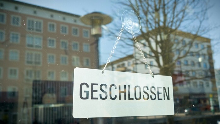 Schild mit der Aufschrift geschlossen