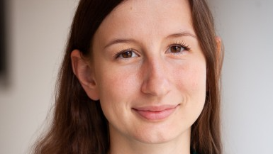 Eva Six, Ökonomin, AK Wien