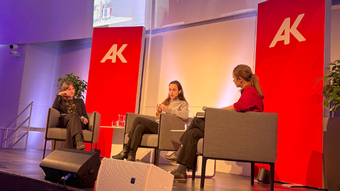 Die franz&ouml;sische &Ouml;konomin Julia Cag&eacute; zeigt, wie Reichtum Politik und Medien lenkt.